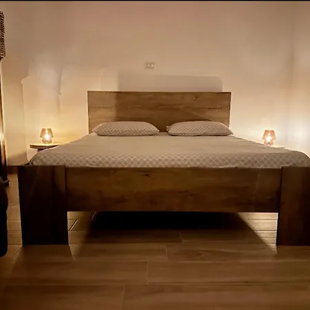 Mariella Vernile 3* Civitella Roveto