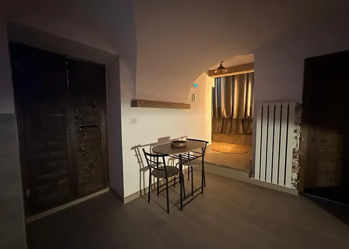 Couette-café Mariella Vernile 3*